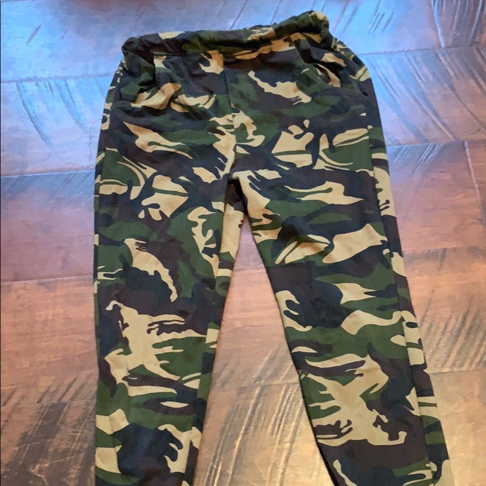 Camouflage pants
